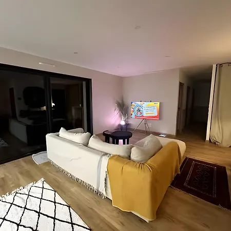 Les Laross Bed & Breakfast